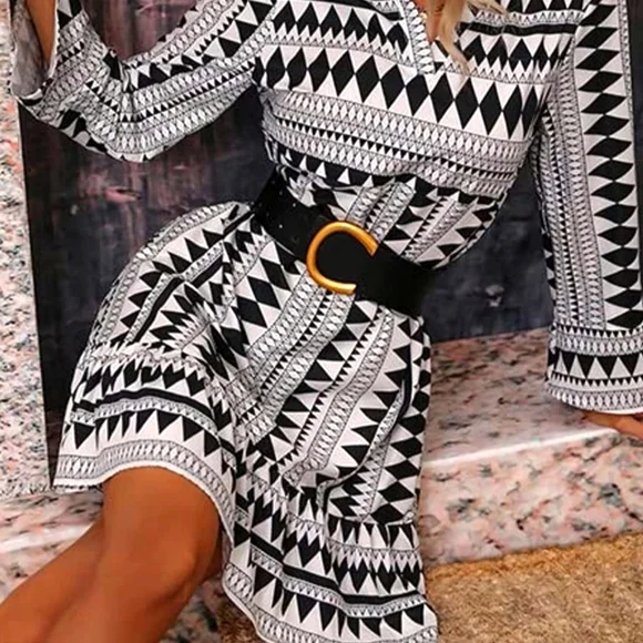 Dress V Neck Geo Print Ruffle Hem Mini Dress Without Belt - Picture 2 of 5